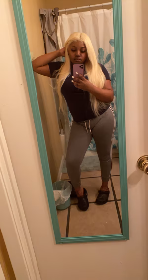 Anterrika Davis - Gallery Image 1