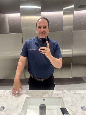 Brooks Vossler - Gallery Image 5