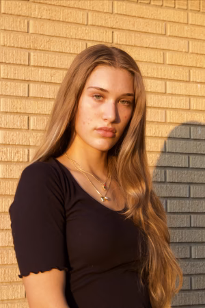 Carly Dupuis - Gallery Image 4