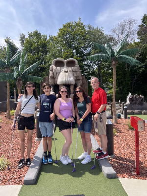 Julianne Hunt - Project Casting Gallery Image 9 Julianne Hunt - Gallery Image 9