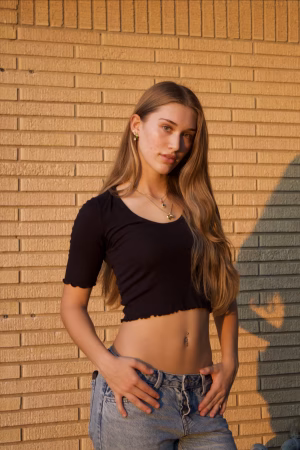 Carly Dupuis - Gallery Image 3