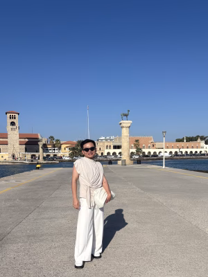 Helios Nguyen - Gallery Image 4