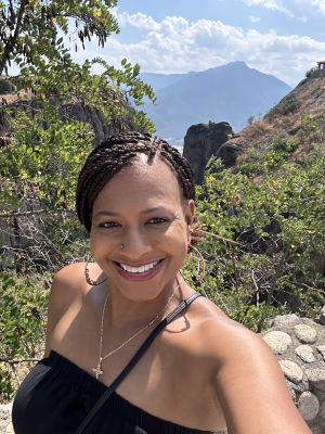 Shavette Bullock - Gallery Image 15