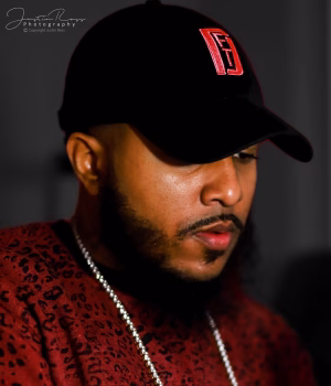 Darryl Dungee - Gallery Image 2