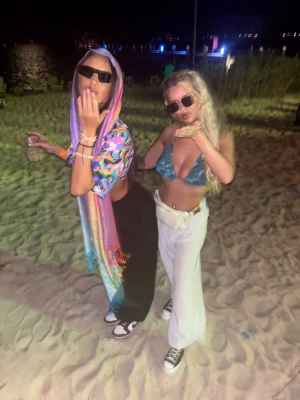 Nina Jaden - Gallery Image 1
