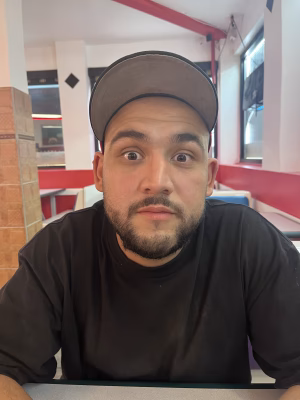 Julian Valdez - Gallery Image 2