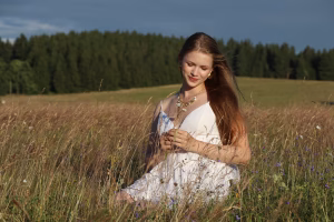 Ella Jezdikova - Gallery Image 5