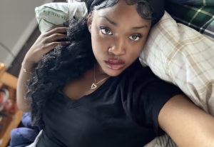 Alyssa Henry - Gallery Image 1