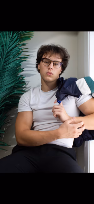 Carter Harris - Project Casting Gallery Image 4 Carter Harris - Gallery Image 4