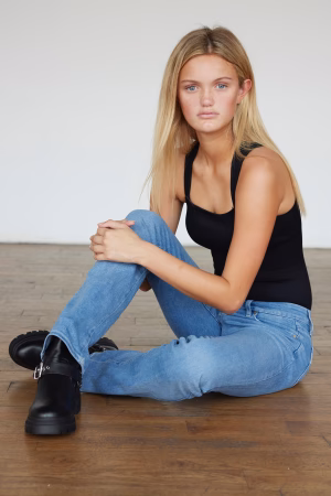 Kennedy Mottern - Project Casting Gallery Image 17 Kennedy Mottern - Gallery Image 17