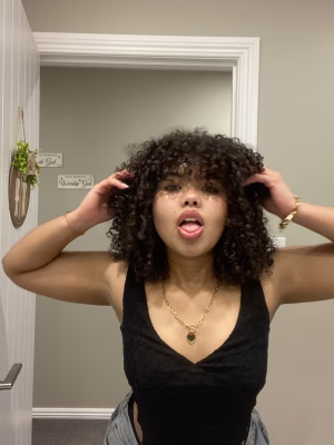 Alexus Goldstone - Gallery Image 2