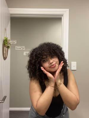 Alexus Goldstone - Gallery Image 4