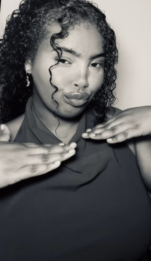 Mayalih Suleka - Project Casting Gallery Image 2 Mayalih Suleka - Gallery Image 2