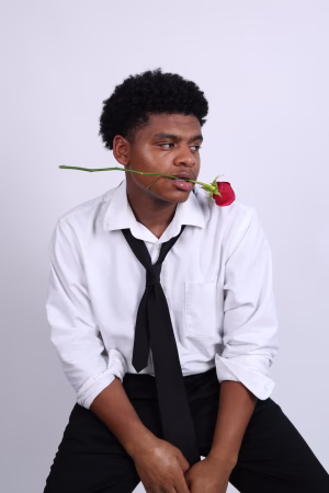 zaire bloomfield - Gallery Image 4