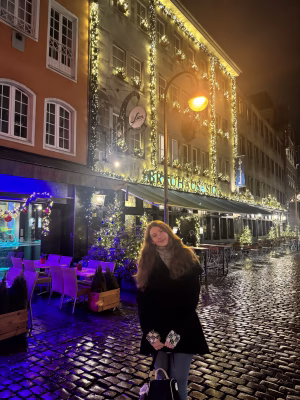 Anya Jia - Project Casting Gallery Image 6 Anya Jia - Gallery Image 6