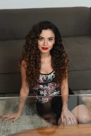 Daniela Sczarnowski - Gallery Image 7