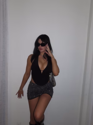 Riley Sky - Gallery Image 1