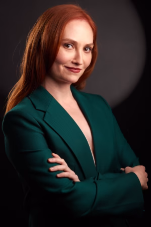 Shannon de Vergnette - Project Casting Gallery Image 2 Shannon de Vergnette - Gallery Image 2