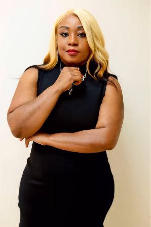 Paula Walton - Project Casting Gallery Image 3 Paula Walton - Gallery Image 3