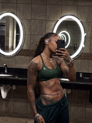 Caskeyona  Mitchell - Gallery Image 2