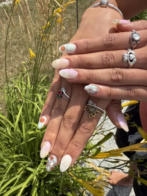 Mya Weiss - Gallery Image 19