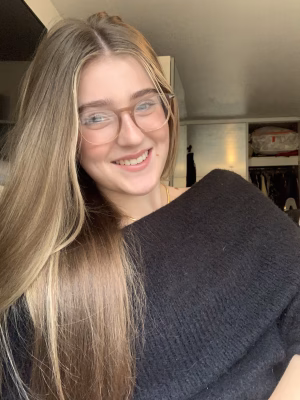 Ella Clinton - Gallery Image 4