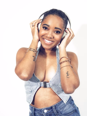 Renée Frederick - Project Casting Gallery Image 3 Renée Frederick - Gallery Image 3