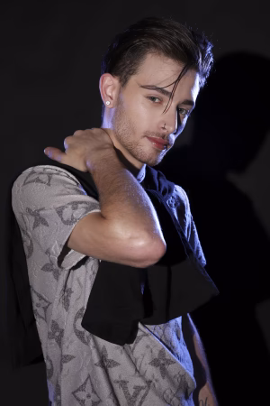 Tanner Mollet - Gallery Image 9