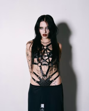Romy Flores - Gallery Image 13