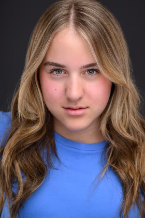 Ava Fernandez - Gallery Image 2