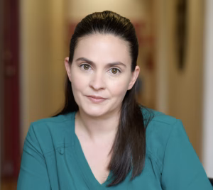 Julia  Trueblood - Gallery Image 1