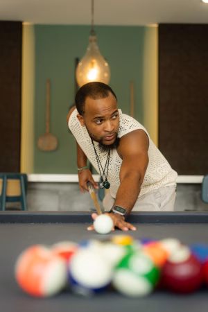 Darius Bailey - Gallery Image 6