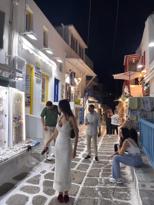 Sofia Zhou - Project Casting Gallery Image 7 Sofia Zhou - Gallery Image 7