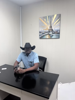 Lennox Hare - Project Casting Gallery Image 18 Lennox Hare - Gallery Image 18