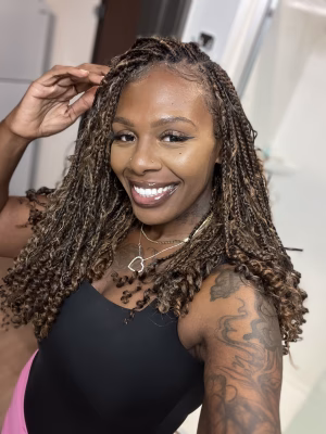 Tonyelle Bryant - Project Casting Gallery Image 8 Tonyelle Bryant - Gallery Image 8