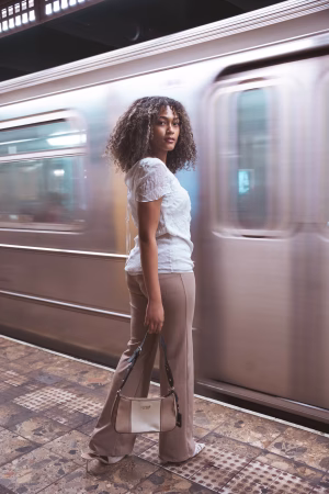 Elissa Cazeau - Project Casting Gallery Image 4 Elissa Cazeau - Gallery Image 4