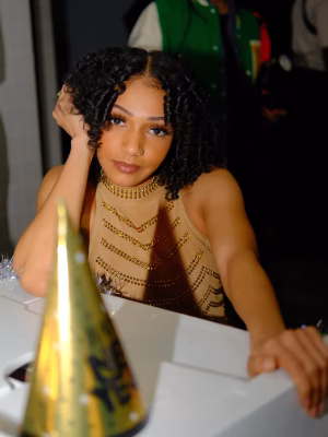Amber  Jones - Gallery Image 19