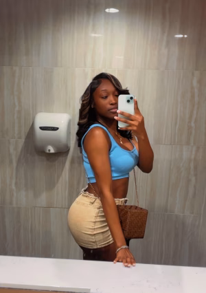 Tekerria Miller - Project Casting Gallery Image 4 Tekerria Miller - Gallery Image 4