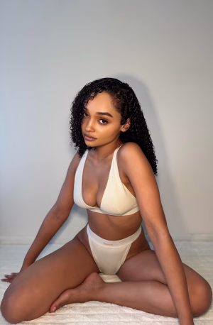 Shaelyn Parnell - Gallery Image 3