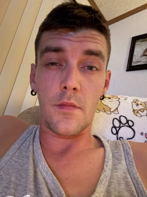 Dustin Davis - Gallery Image 2