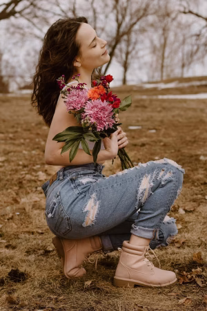 Alyssa Fournier - Gallery Image 6
