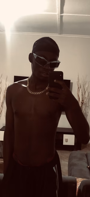 Lottie Mukanaka - Gallery Image 11