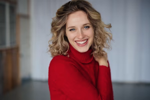 Paula Fischer - Gallery Image 2
