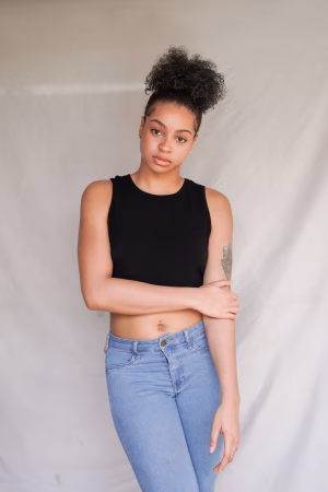 Kira Williams - Gallery Image 2