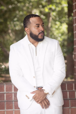 Darryl Dungee - Gallery Image 9