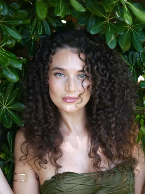 Danielle Sutton - Gallery Image 13