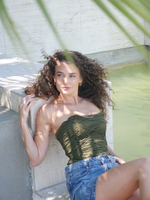 Danielle Sutton - Gallery Image 17