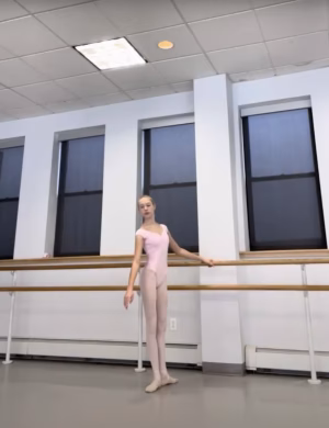 Annabel Okeefe - Project Casting Gallery Image 5 Annabel Okeefe - Gallery Image 5