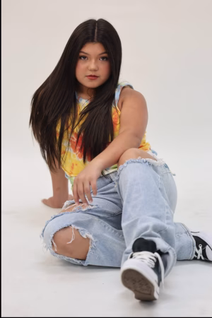 Emylia  Camacho - Project Casting Gallery Image 4 Emylia  Camacho - Gallery Image 4