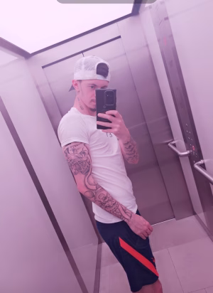 Wade Holland - Project Casting Gallery Image 2 Wade Holland - Gallery Image 2